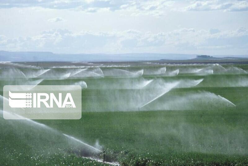 آبیاری نوین و مدیریت بهینه مصرف آب در بخش کشاورزیر