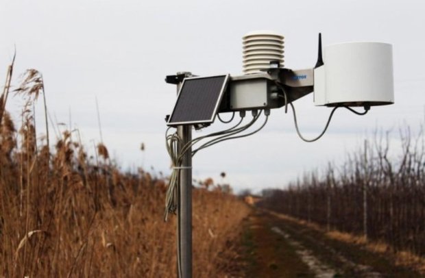 نصب سه دستگاه پیش‌آگاهی کشاورزی در جنوب کرمان